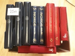 SAMLERHUSET/POSTEN Diverse samlinger i 9 bind. Vekt 19,3 kilo