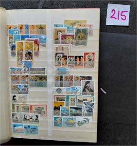 HELLAS xx fyldig samling 1976-2000 i full innstikksbok. Ser ut til å være komplette serier. 1 miniark er stemplet (€ 1600)