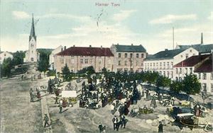 Hedmark Hamar, Torv m/liv og røre (NK 940). Småf. farge. Stpl i 08. Litt stpl.smitte foran, ellers pen kvalitet