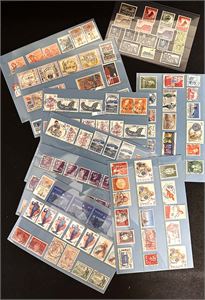 REALISASJON Diverse plansjer kjøpt enkeltvis på andre auksjoner