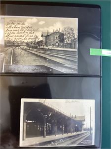 Lillestrøm, hjemstedsamling i album med postkort og brev.  Flere kort fra Lillestrøm stasjon.