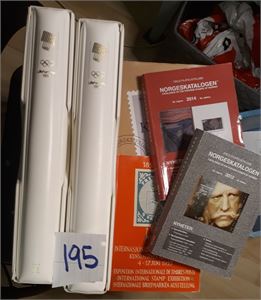 LOOCs OL-samling + noen annen litteratur. Vekt 8,4 kilo