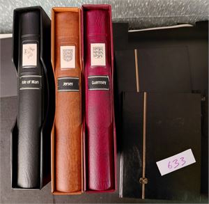 KANALØYER/ISLE OF MAN 3 Lindner album med ark 1969-83. Noen merker, plass til mye mer. 2 dublettbøker Guernsey og Jersey følger med. Vekt 9,8 kilo