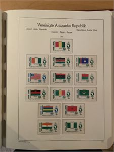 Ver. Arabiche Rep, Zambia, Zambia, Zansibar, Zentralafri. Rep. Album med  ** 1960-1970 i Leuchtturm SF-album