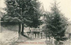 Drammen Drammen, Ved Konnerudkollens Sanatorium. Småf. s/hv. Stpl i 05. Pen kvalitet.  Utg:Ikke oppgitt . Ingen kortnummer