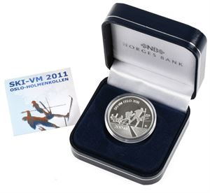 Mynt 200 kr 2011 Ski-VM. Kvalitet proof 16,85 gram .925 sølv. Med eske og sertifikat.