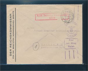 REICH-PORTOFRITT BREV FRA DER REICHKOMMISAR I OSLO TIL BERLIN Rødt stempel "Durch Deutsches Dienstpostamt Oslo" og tilsvarende rundstempel med ørn og hakekors "19-10-44". I tillegg rullstempel med både "Der Reichkommisar für die besetzen Norwegische Gebiete" og "Frei durch Ablösung Reich". Selger opplyser at kombinasjonen av diisse to sistnevnte iflg flere nettsteder er svært sjeldent. Selgs as-is
