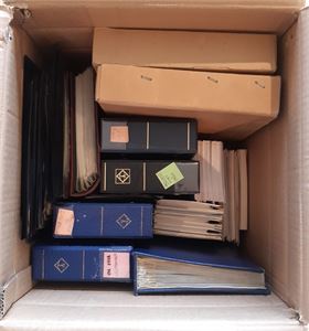 Rotelot, Eske med brev/kort/Fdc/Særstpl i brev/kort album + løst.