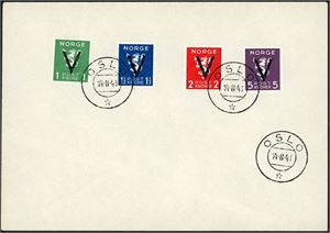 289-282. Krone V-merker på uadressert konvolutt, stemplet "Oslo 14.8.41". (6.600,-).