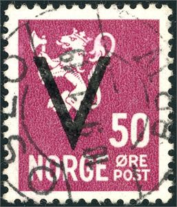 272. 50 øre V med vannmerke, stemplet "Oslo 10.9.41". Attest Enger.