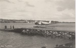 Fly Moss Flyvehavnen (Kü,4968) UB småf.