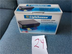 REKVISITA-LEUCHTTURM UV-lampe i originalesken. Ikke brukt