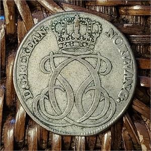 DANMARK  CHRISTIAN VI (1730-1746). 24 skilling 1733. (Kv 1/1+)