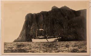 NORDKAPP, D/S Neptun foran Nordkapplatået, ubrukt.