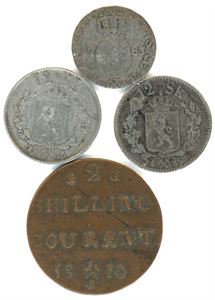Noen norske og et par utenlandske mynter i eske. Bl.a. 14 mynter før 1874. Brukskvalitet.#