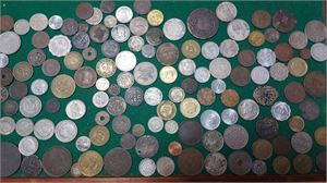 Parti mynt från diverse länder från Afrika och Asien, 17-1900-tal. Spännande parti!