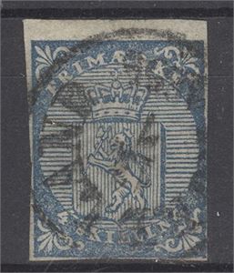 NK 1, 4 skill våpen ark.pos C40, stemplet Nordland 13.7.1856.  Avstemplingen stammer fra D/S Prinds Gustav som passerte Nordland postk. denne dag.  Skrått innklipp i venstre mark berører merkebildet.   Attest: Hans J. Enger