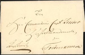 Komplett brev, sendt som Kongelig Tjenestebrev, fra Kjøbenhavn til Komandørkaptein Zimmer, Høystkommnaderende på Fredriksvern, 20. august 1799. Brevet er signert av 3 medlemmer av Admiralitets og Commissariats Collegium,  og påsatt tydelig segl fra Collegiumet.