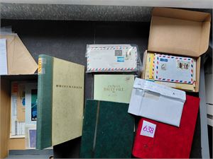 JAPAN o/xx mengder av dubletter i innstikksbøker, mye xx 50-tallet og nyere, noen brev, løse miniark. Noen andre land innimellom. Vekt 5,3 kilo