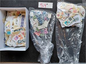 Klipp og vaska merker i skoeske str 38. God spredning i alder. Vekt 0,75 kilo