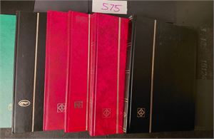 REKVISITA - INNSTIKKSBØKER 2x 32 sider og 4x 16 sider, alle med hvite sider med midtstolpe. Ingen noteringer inni, vekt 4,5 kilo