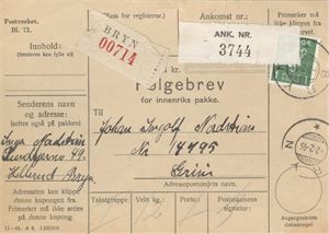 Følgebrev NK 229 1 kr Løve stemplet Bryn 2.2.45 sendt til fange nr. 14795 på Grini Fangeleir.    (Fange 14795 er Johan I Nordstrøm) Født i Stavanger 5.6.1921, Arrestert 16.9.1944 på grunn av militær org.  Satt på Akershus til 27.9.1944 kom til Grini samme  dag.  Hentet ut sammen med 13 andre motstandsmenn og henrettet på Akershus festning 17. mars 1945 som en hevn på Milorgs sabotasjer.  Følgebrevet er signert mottatt av Ingolf Nordstrøm, Grini 6.2.45.