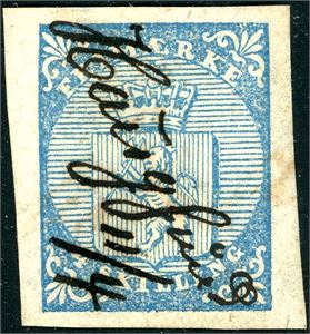 1. 4 skilling Våpen 1855, annullert med håndskrevet stedsnavn "Hougsund 11/4". Gode marger i alle sider.