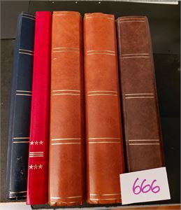 REKVISITA - INNSTIKKSBØKER 3x 64 sider og 2x 32 sider, alle med svarte ark. Alle i god stand, vekt 7,9 kilo