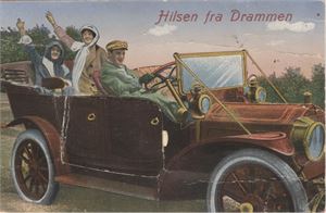 Drammen, Hilsen fra .  Kolorert kort med utbrettsbilder fra Drammen.  Stemplet 1918