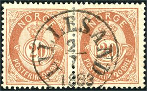 39. 20 øre brun i horisontalt par, pent stemplet "Lillesand 2.7.1883".