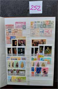 CUBA xx 600+ forskjellige 1972-92 + noen få eldre. Nesten ikke noe fra 80-tallet, ellers omtrent alt i komplette serier.