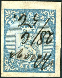 1. 4 skilling våpen 1855, anert med håndskrevet "Waage 28/6 56". Tre gode marger, litt smal i venstre side. Litt mørk i papiret.