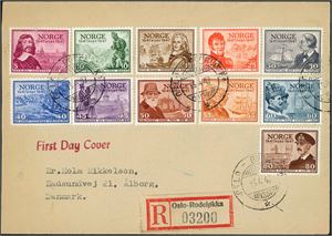 359/369. Postjubileum i komplett serie på konvolutt, annullert med hjelpestempel "Oslo-Rodeløkka 15.4.47" (1.dag).