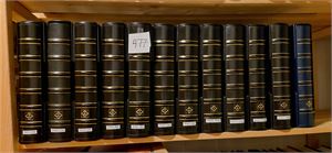 SVERIGE o egenmontert samling i 12 LT permer med kassetter til 2023. Ser ut til å mangle alt som er dyrt, men meget fyldig på slutten. Antagelig fra abonnement. Noen merker er postfriske de siste årene