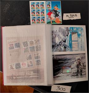 USA xx/o tykk innstikksbok med ca 36 Kleinbogen/miniark (€ 502) + en del enkle merker, vesentlig brukte. NB: Inkl Mi 3114B