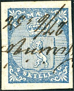 1. 4 skilling Våpen 1855, annullert med håndskrevet "Kjerringø 27/6 56". Tre gode marger, litt smal i venstre side. Attest FCM og Snarvold.