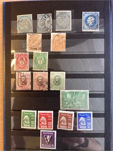 En liten instikksbok med noen norske merker, bl.a. 3x NK1,  **/st./*