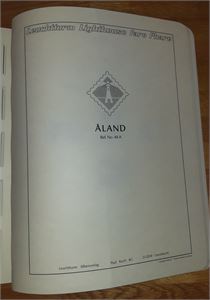 Færøyene og Åland på Leuchtturn ark. Færøyene: fra start til 1993 + 96-97, Åland: 1984-93 + 97. Bra besatt med ** merker.