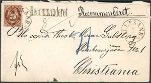 21. 7 skilling Posthorn på konvolutt, stemplet "Lillesand 8.2.1876" og sendt rekommandert til Christiania.