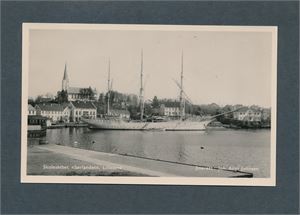 SKOLESKIBET "SØRLANDET" LILLESAND (Joh, Arnt Johnsen), ubrukt og strøkent