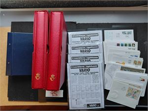 POSTENS FDC 1982-99 i 3 permer. De siste ikke satt inn, 20 løse ark følger med. Et par tidligere FDC observert, vekt 6 kilo