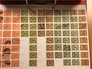 Tyskland 7 Ringpermer med +/- 10.000 merker i hver perm.  Stemplende merker.