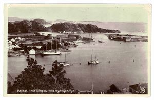 MANDAL. INDSEILINGEN MED RYVINGEN FYR (Oppi 33) Brukt 1916, frimerket fjernet