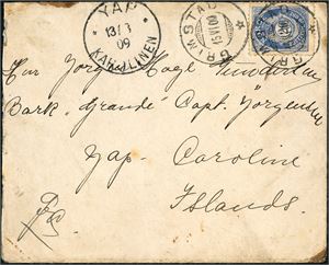 79. 20 øres porto til Stillehavet. 20 øre fintagget Knudsen på konvolutt til Carolinene, stemplet "Grimstad 15.6.09". Ved siden ankomststemplet "YAP Karolinen 13/8 09" YAP er en liten øygruppe i Carolinene, Micronesia). Noen mindre aldersflekker.