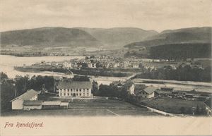 Randsfjord (HL&Co) st. Jevnaker 1906.  Fint oversiktsmotiv