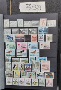 FÆRØYENE xx samling 1975-2021 i innstikksbok + noen ekstra løse ark på det nyeste. Oppgitt komplett 1975-2016 og kun få mangler etter dette (AFA over 17000)