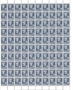 354-56,359-403. Samling helark fra 1946 til 1950, inkludert dubletter av NK 373, 390, 394, og 403. Hvert ark med 8 hengsler, og noen enkelte merker har feil. (177.650,- for prima).