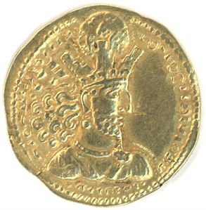 Sasanian Kingdom. Shapur II the Great (AD 240-272). Dinar in gold.