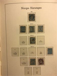 Samling Leuchtturmalbum Norge stemplet 1855-1991. Bra besatt i startet med 27 skillingsmerker