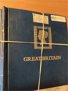 England 1841-1985 i 2 Leuchtturm album.  Litt tynn.